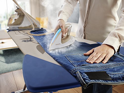 Jeans Bügeln mit der Philips GC9640/60 PerfectCare Elite Silence Dampfbügelstation